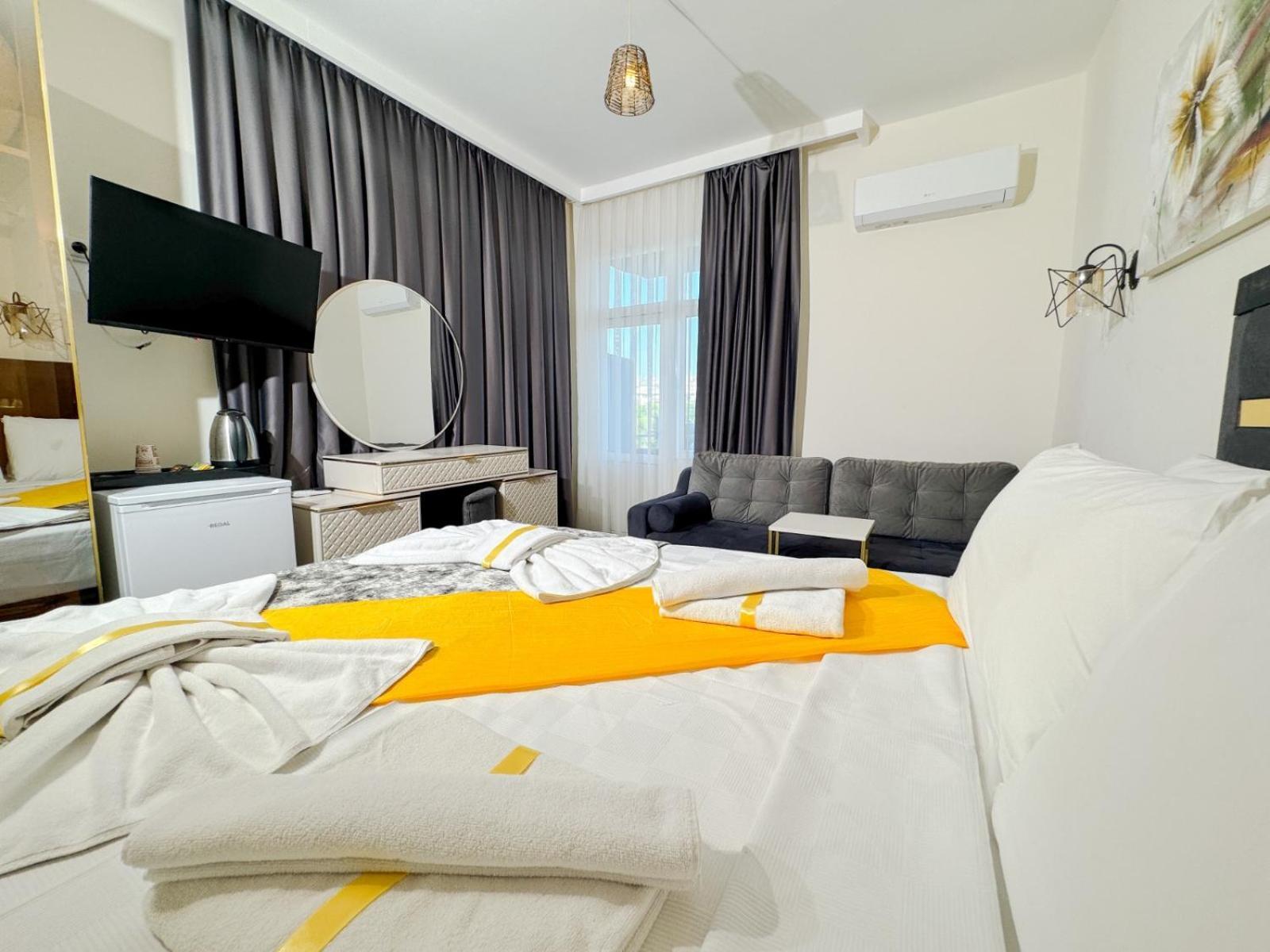 Side Alya Hotel Exterior photo