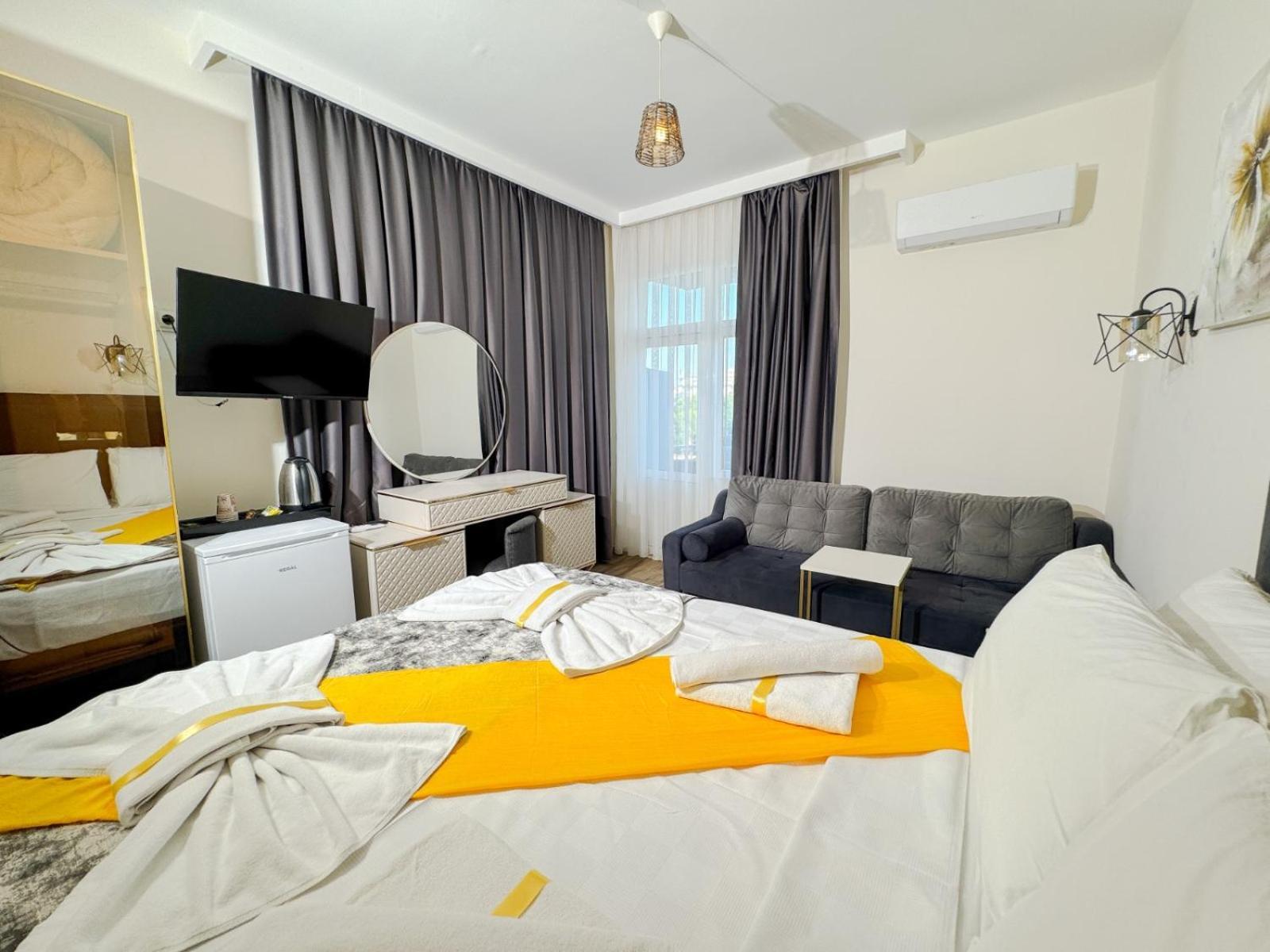 Side Alya Hotel Exterior photo